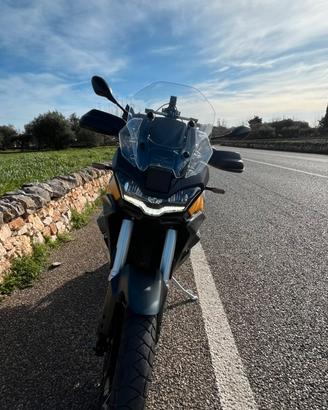 Moto Guzzi Stelvio 2024