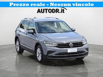 Volkswagen Tiguan 2.0 TDI 150CV DSG Life Fari LED,