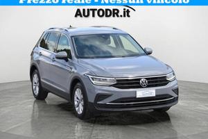 Volkswagen Tiguan 2.0 TDI 150CV DSG Life Fari LED,