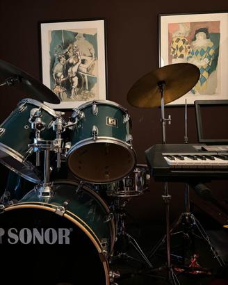 Set di batteria acustica Sonor