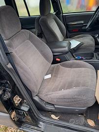 Sedili  jeep   grand cheroke