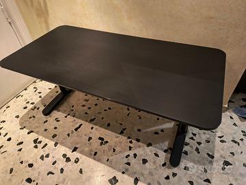 Scrivania IKEA Bekant 160x80