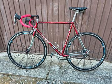 Bici da corsa Spezzotto – Alluminio – Campagnolo
