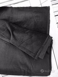 Scampolo velluto a coste grandi nero