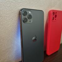 iPhone 11 Pro Max pari al nuovo 