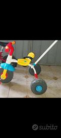 triciclo adatto con manubrio removi anche per casa