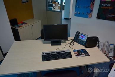 Arredi ufficio completi in buono stato