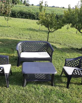 Salotto da giardino