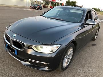 BMW F30 - 320d Luxury