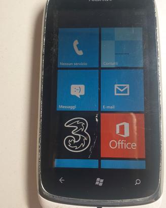Nokia Lumia 610