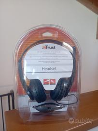 cuffie Trust
