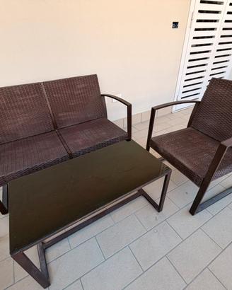 Tavolino con sedie relax