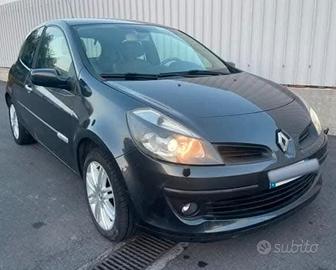 Reanault clio diesel 85000 km