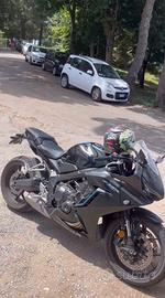 CBR 650 R