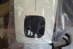 Colonnina di ricarica eletrica 7,4 KW GROWATT