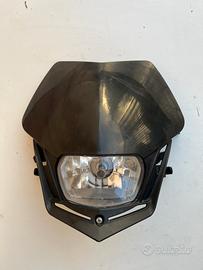 V-face