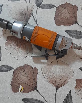 Smeriglio ad aria compressa 
