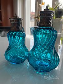 Flaconi in vetro blu