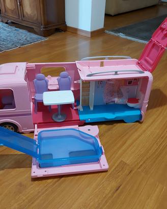 Camper Barbie
