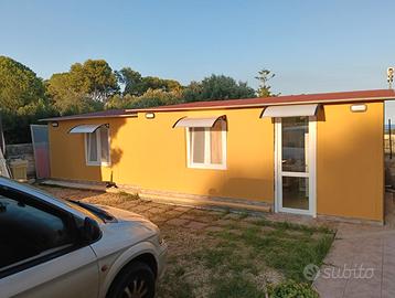 Mono locale in zona plemmirio