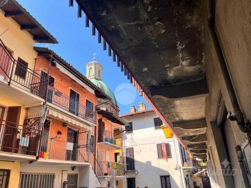 CASA SEMINDIPENDENTE A GASSINO TORINESE