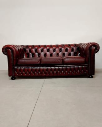 Divano chesterfield club inglese vintage  marrone 