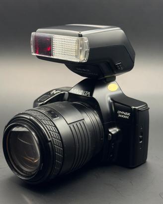 Minolta Dynax 3000i + Sigma UC Zoom 70 210 +Flash