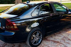 Auto Volvo S40 1.6D Inscrip. km 185000 veroaffare