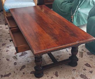 tavolino massiccio noce