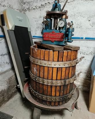 Torchio idraulico F.lli Bosello 60L