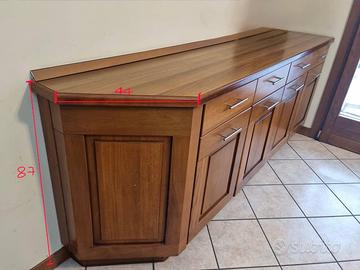 CREDENZA