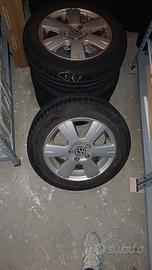 Treno gomme con cerchi in lega