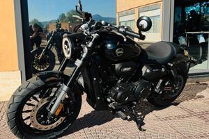 Benda V302C - 300cc
