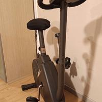 cyclette Domyos Essential.  