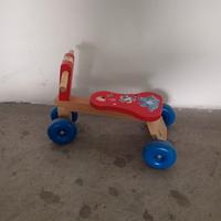 Triciclo in legno