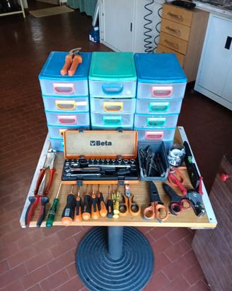 materiale per elettricista 