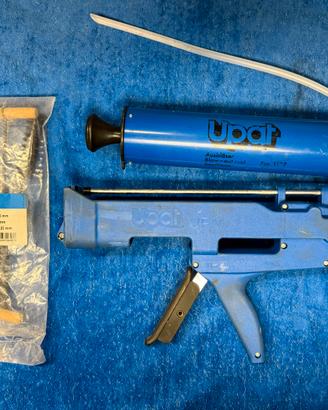 Kit per tassello chimico marca UPAT con valigia