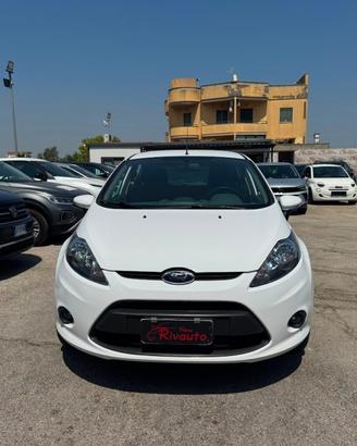 FORD Fiesta 1.4 TDCi 70CV 5 porte Titanium