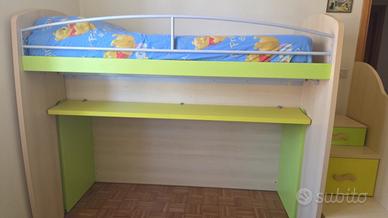 Composizione letto e mobile per camera ragazzo/a