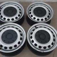 cerchi originali VW da 15 pollici