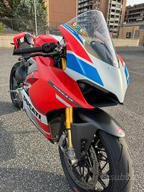 Ducati Panigale V4s corse 6300km