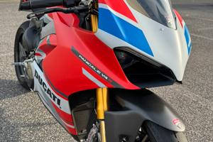 Ducati Panigale V4s corse 6300km