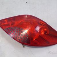 Fanale posteriore destro Peugeot 207 2009