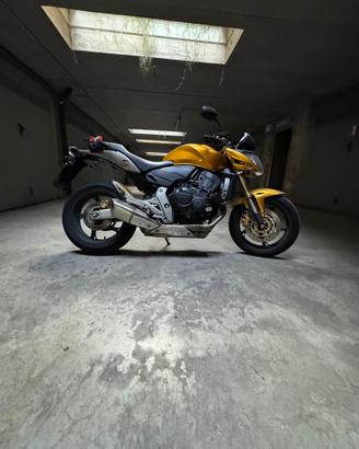 Honda Hornet 600 - 2007 - circa 15000km