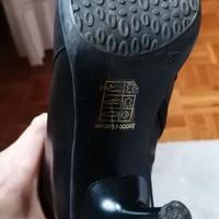 Stivali a punta neri n. 37