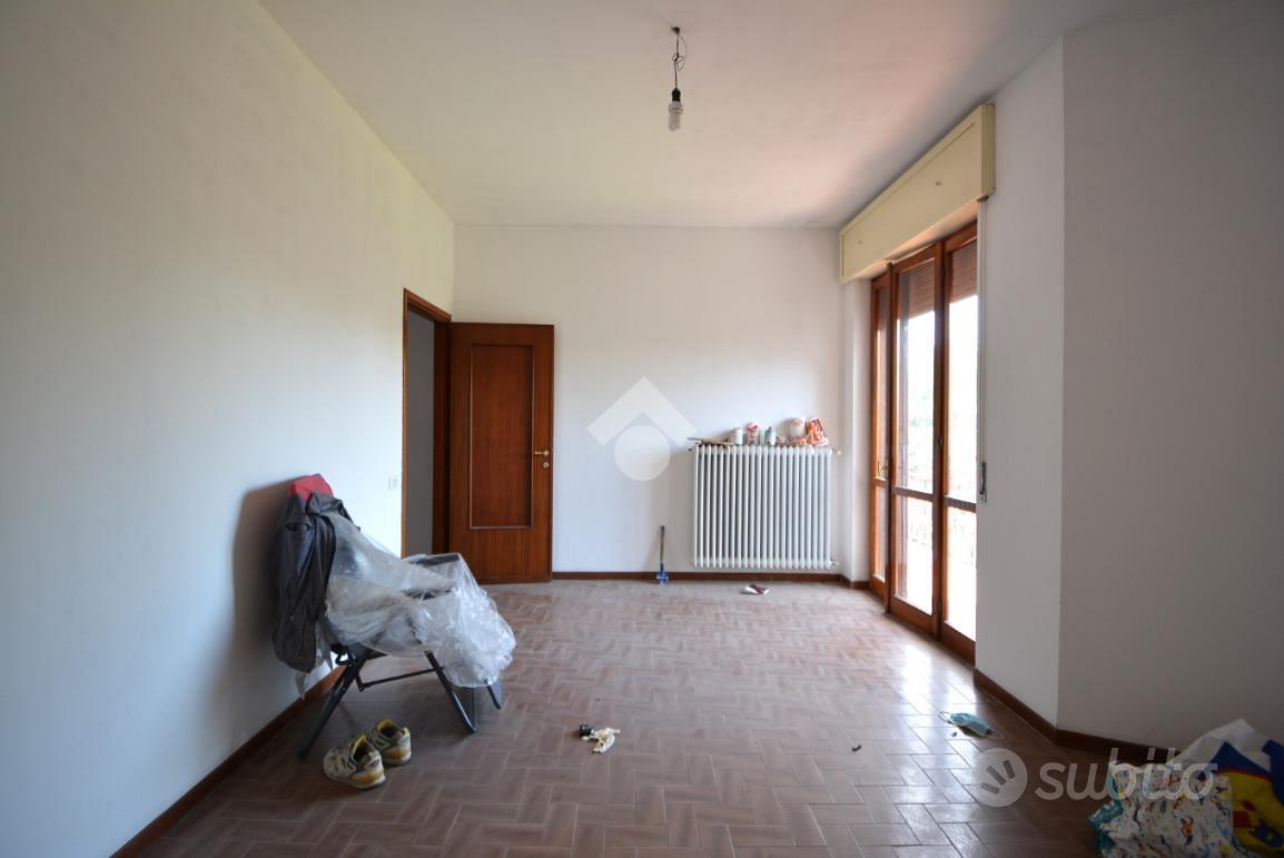 Apartment in Brembate, Grignano - Altro