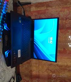 Laptop gaming perfetto per giocare e studiare