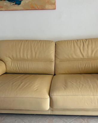 DIVANO DUE POSTI 