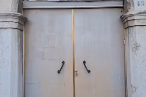 Immobile cielo terra