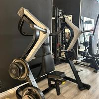 LEVERAGE CHEST PRESS